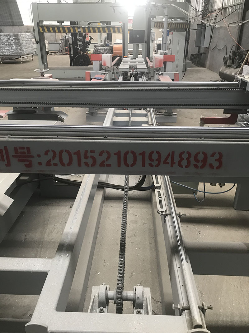 廠(chǎng)房一角